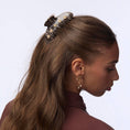 Load image into Gallery viewer, OATMEAL HICKORY DUO KNOTTED LARGE CLAW CLIP