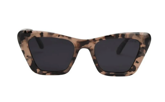 Daisy | Blonde + Smoke