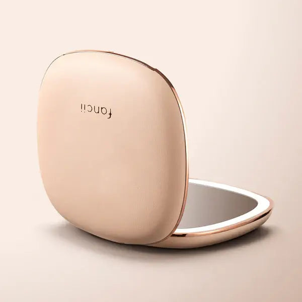 Mila 2 Compact Mirror with LED Lights: Midnight Majesty
