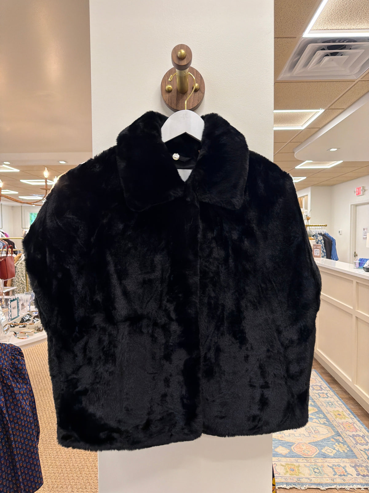 Bodil Cape | Black