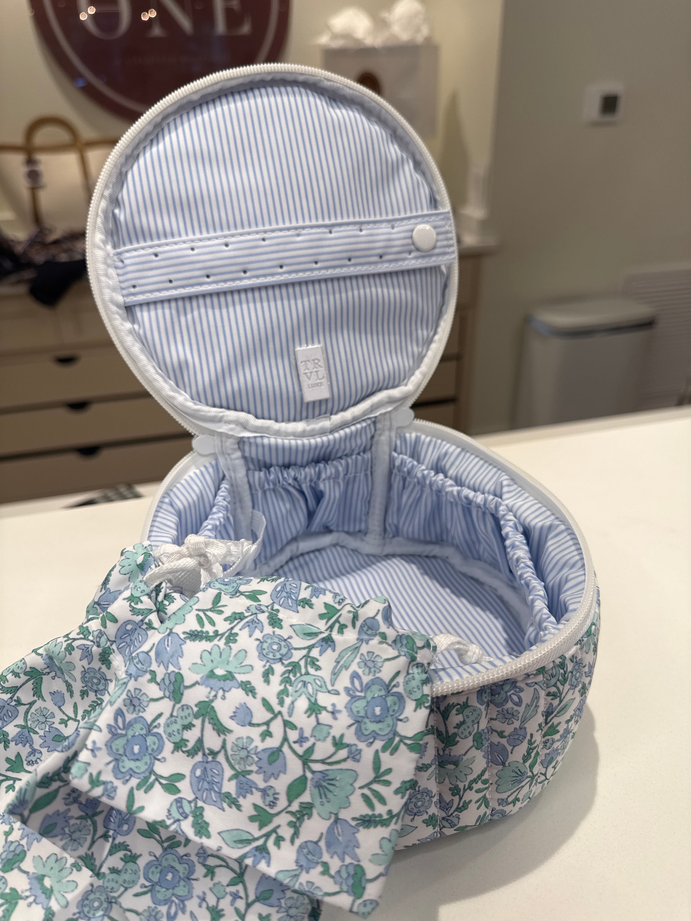 Quilted Jewelry Case | Hamptons Floral