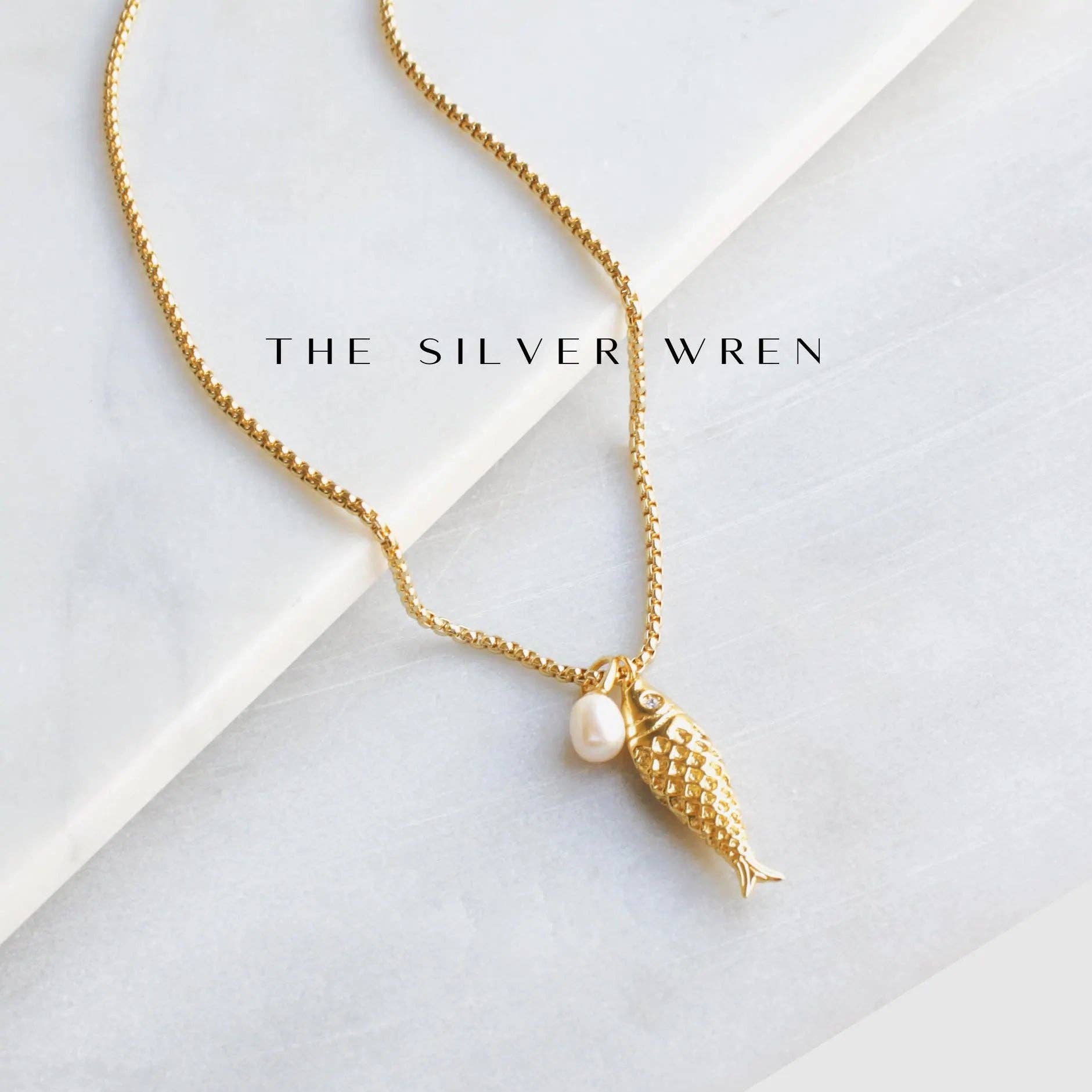 Gold Fish Pendant Necklace: 16 inch