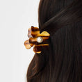 Load image into Gallery viewer, TIGERS EYE LILY CLAW CLIP: ONE SIZE
