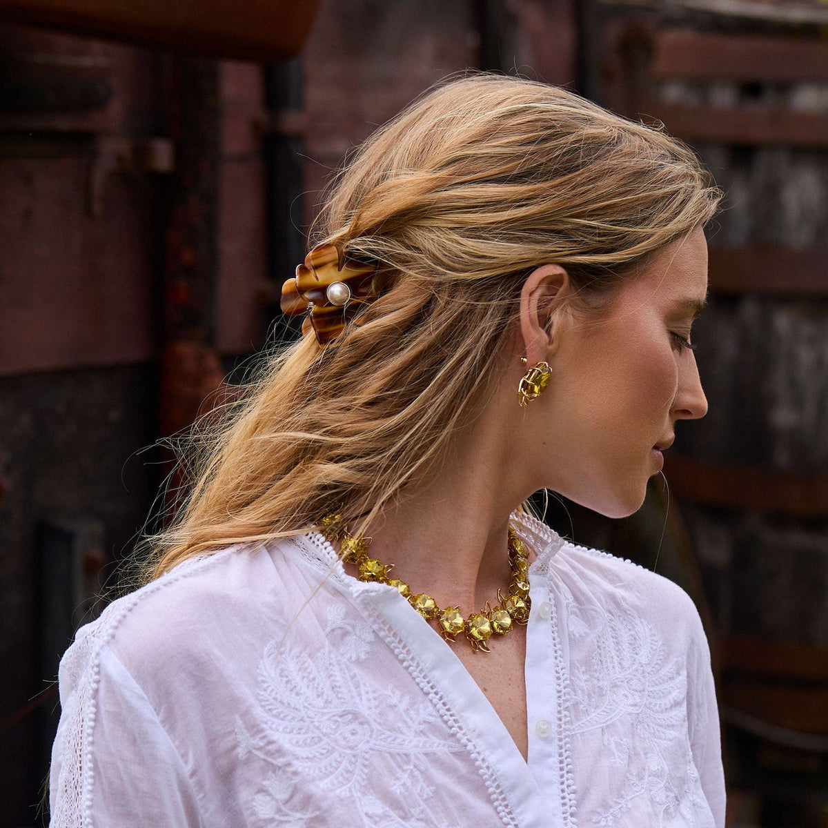 TIGERS EYE LILY CLAW CLIP: ONE SIZE