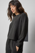 Load image into Gallery viewer, Chambray Pleat Back Pullover-Black
