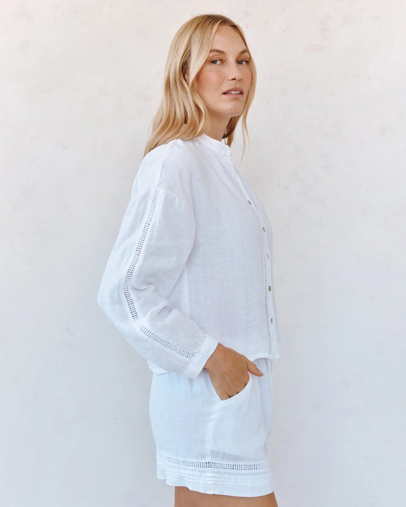 Mandarin Collar Trimmed Button Down