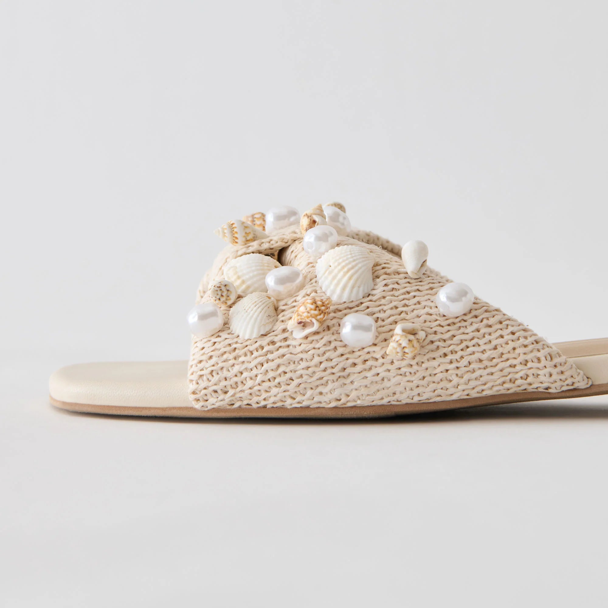 Lizza Beaded Raffia Sandals I Oatmeal