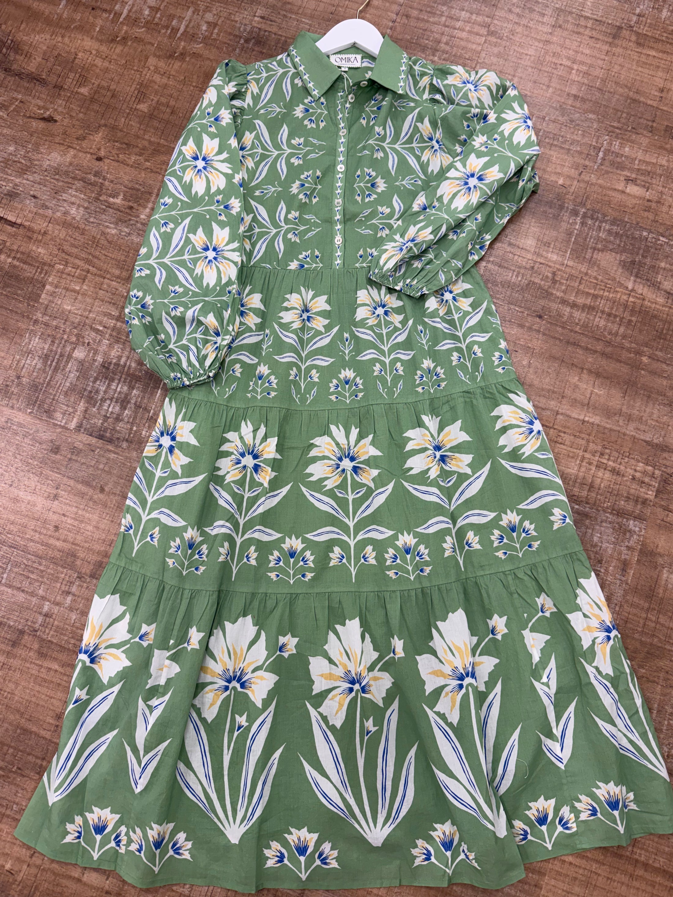 Emery Maxi