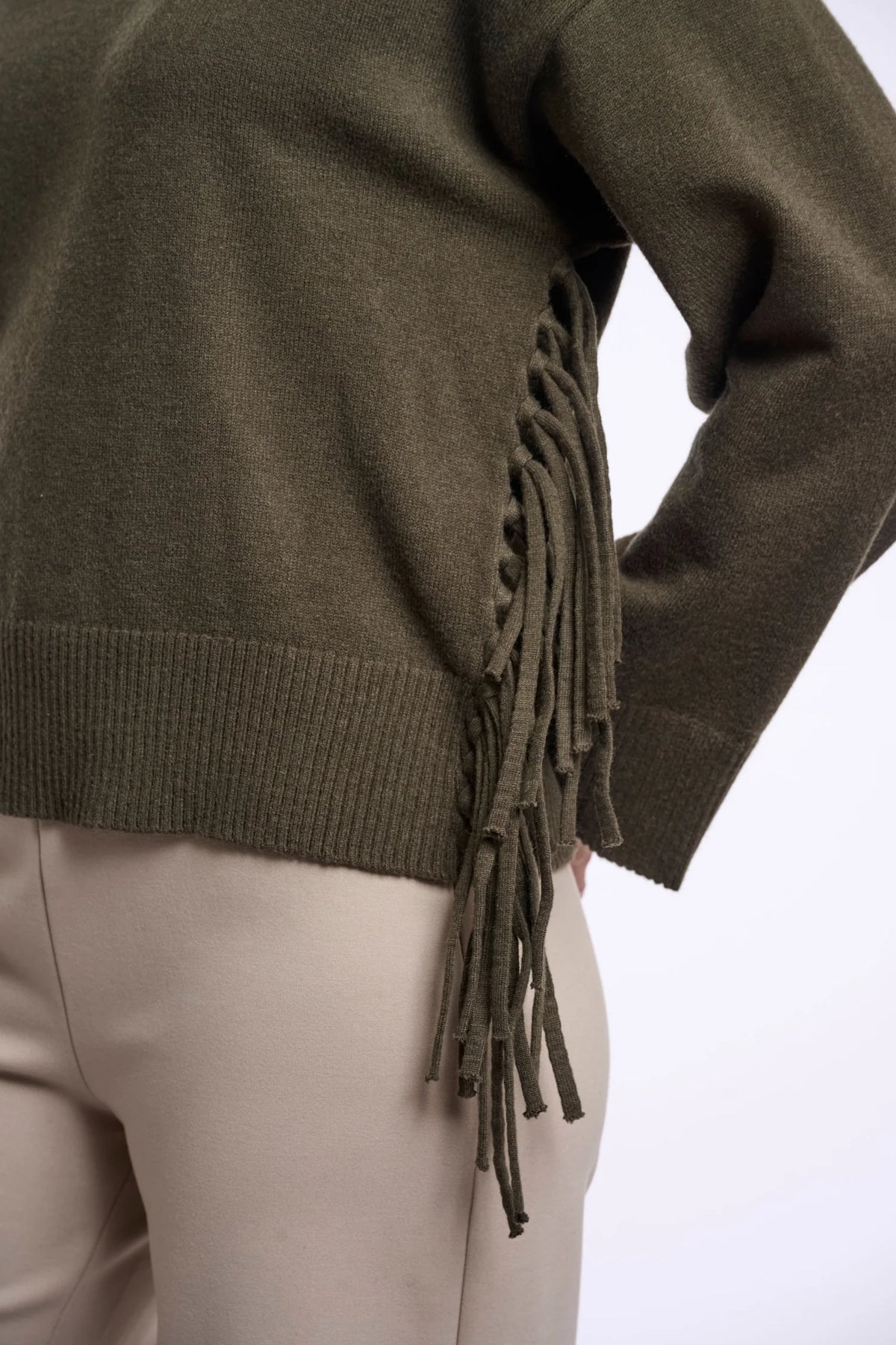 Melis Sweater