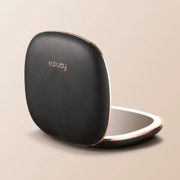 Mila 2 Compact Mirror with LED Lights: Midnight Majesty