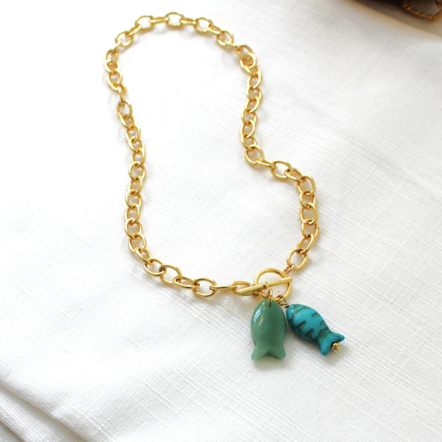 Shay Fish Toggle Necklace: 16 inch