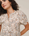 Load image into Gallery viewer, Short Sleeve Raglan Shirt | Palm Print
